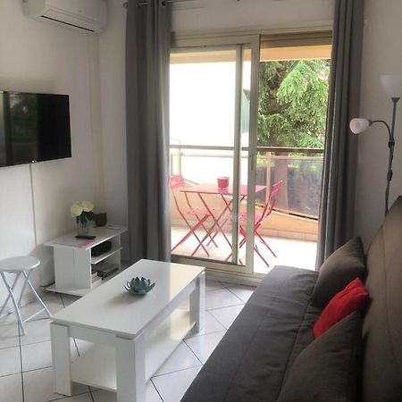 Cannes Center Bagian luar foto